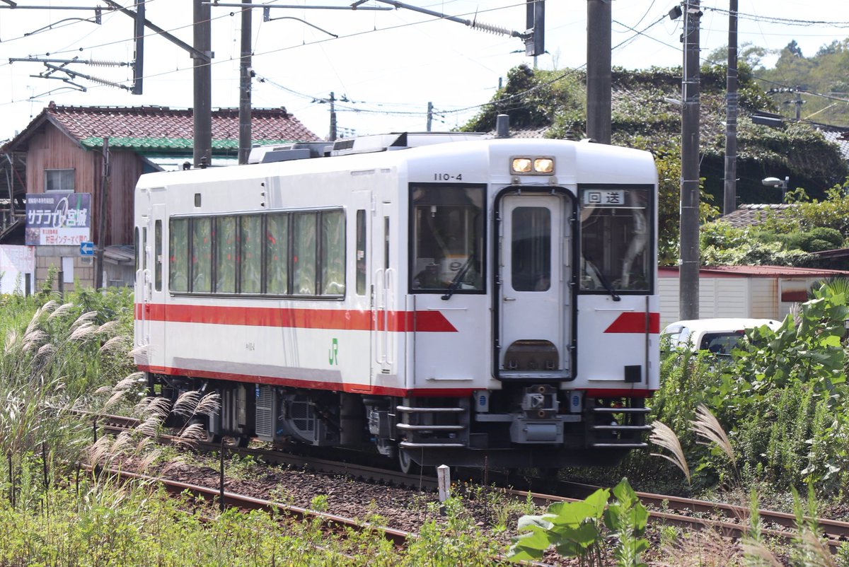 japancampus's tweet photo. 2026/9/17

仙台市地下鉄東西線全検明け試運転
71行路2007編成

回9549D
キハ110-4【盛モリ】盛岡色復刻塗装
KY出場回送

回8539M
仙台空港アクセス線 SAT721系 SA101編成
KY出場回送 https://t.co/tCq9UNSDAd
