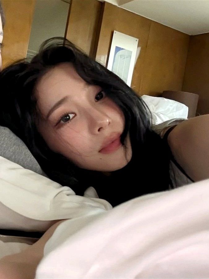 Somthinkc's tweet photo. eepy 😴 https://t.co/dTDBH1d5xs