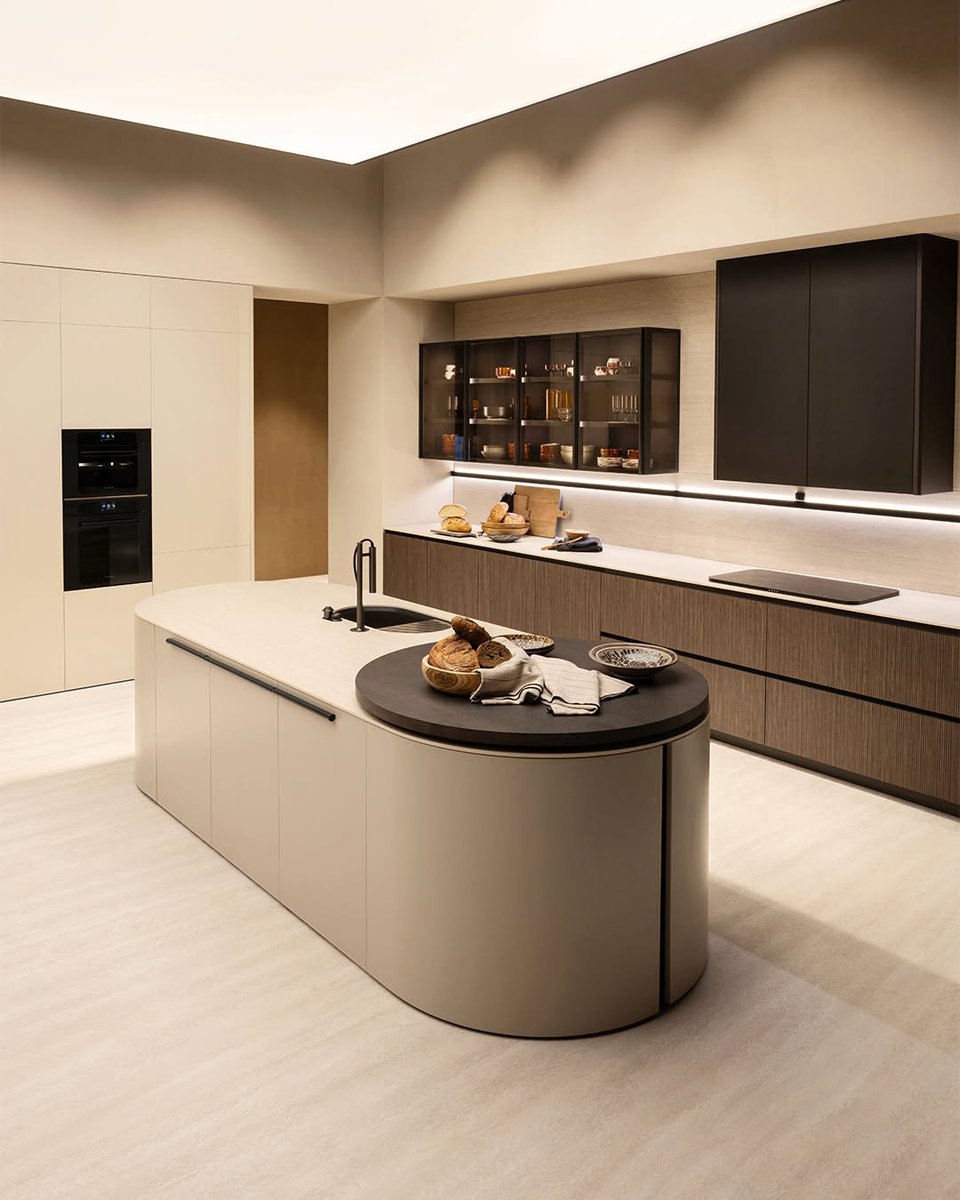 KitchenItaliaUg's tweet photo. Visit our showroom at Ghats Complex, Jinja Road, opposite UMI Kitchitalian2023@gmail.com | +256 749 104 464 #stosaucine #italiankitchens #ugandainteriordesigners #fyp @stosaucine_official https://t.co/wyc2vkusNH