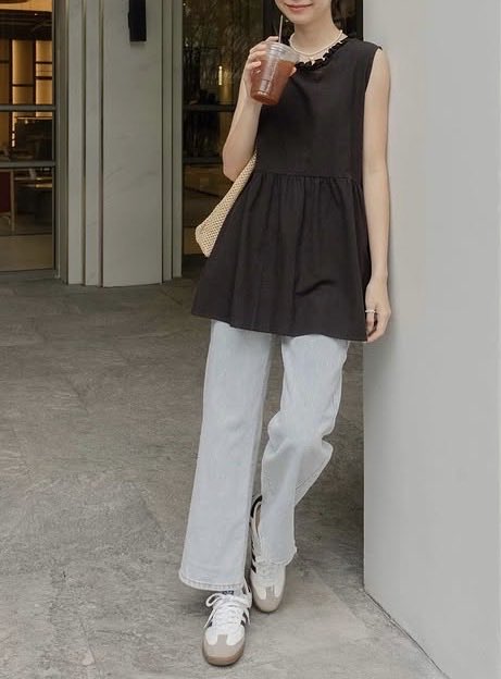 qpunnp's tweet photo. เสื้อเบลาส์สีดำ ร้านKissaway ไม่มีตำหนิ
ใส่ได้ 2 แบบ เดรส เสื้อแขนกุด 
มีกระเป๋า2ข้าง ผ้าลินินฝ้ายฟอกนุ่ม
อก30-36 เอว38 ยาว24”

✨ส่งต่อ 211 บาท รวมส่ง!
สอบถาม/ดูพต.Dm💌

#ส่งต่อเสื้อผ้า #เสื้อผ้ามือสอง #ส่งต่อเสื้อผ้ามือสอง #ส่งต่อเสื้อผ้ามือ2 #เสื้อผ้ามือสองสภาพดี #เดรสมือสอง https://t.co/6eEidwo7c0