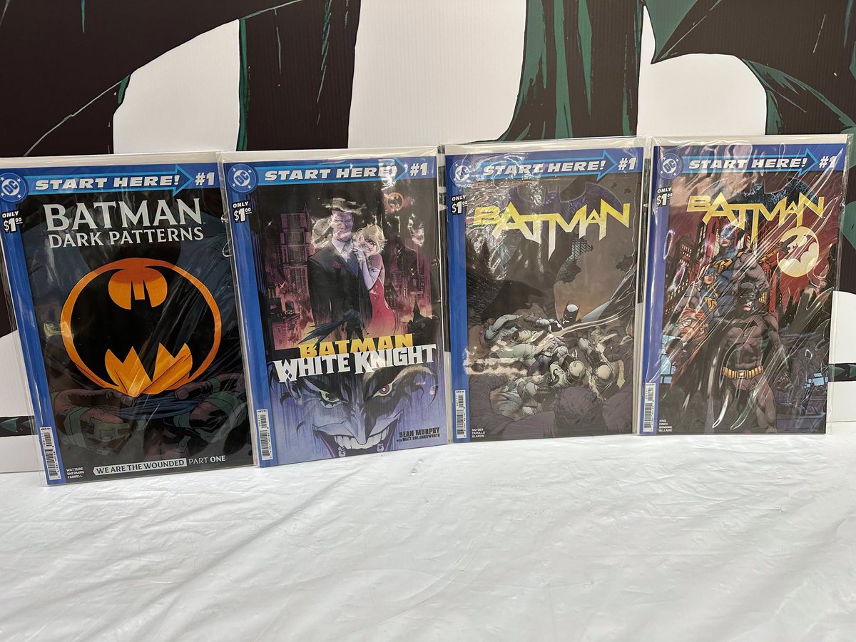 PrimeComicTH's tweet photo. แค่มาที่หน้าร้าน รับฟรี! คอมิกส์ DC Start Here! จำกัด 1 คน 1 เล่ม (เลือกเล่มได้ จนกว่าของจะหมด)
.
และแจกเพียง 100 คนแรกที่มาร่วมงานเท่านั้น!
#PrimeComic #PrimeComicxBatmanday2026 #Batmanday2026 https://t.co/GWfeRTEiCd