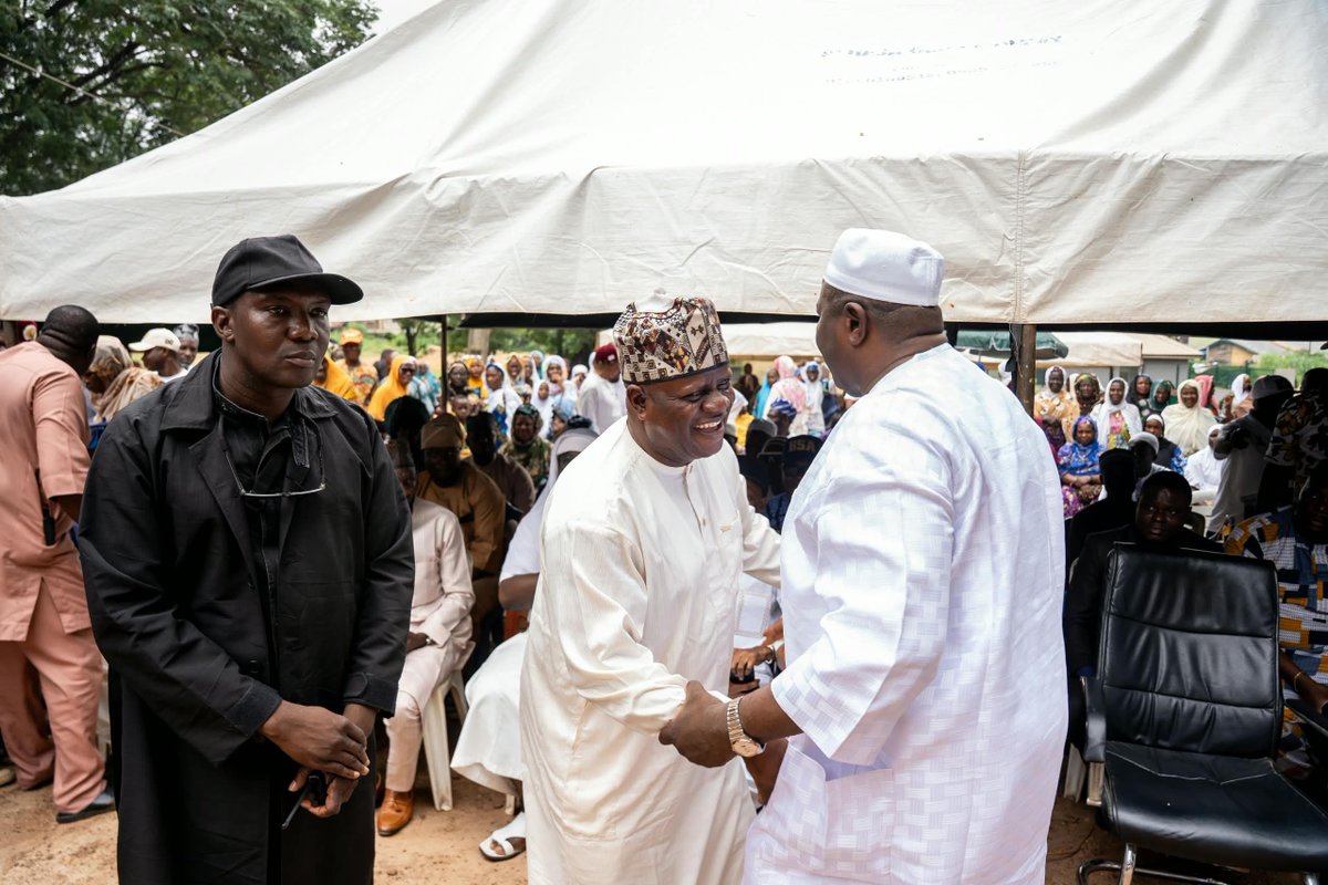 OyoVotebsa2027's tweet photo. CONNECTING WITH THE PEOPLE.

Senator Sharafadeen Alli engages with people across different communities and public spaces, including places of worship.

As the Oyo 2027 conversation continues, community engagement remains part of the discussion.

#BSA2027 #OyoAHEAD #ÌtayoÒyó https://t.co/SvMC9FijzM