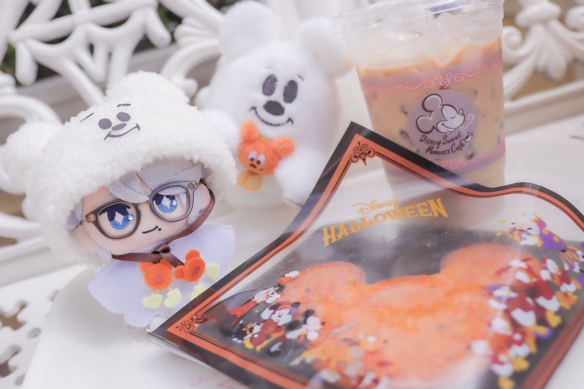 chi0224chi's tweet photo. 久しぶりに舞浜の空気吸ってきた🎃 https://t.co/LmWM1Y5f70