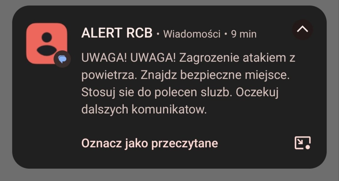 leonsscoliosis's tweet photo. PRZESTANCIE KURWA PRZESTANCIE JA JUTRO MAM RESIDENT EVIL FILM 😭😭😭 https://t.co/SJELm6IvQ1