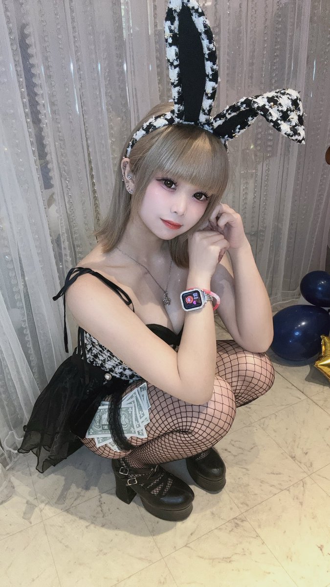 nico_cmade's tweet photo. バニーイベント🐰🖤 https://t.co/PZ03F7Zzrg