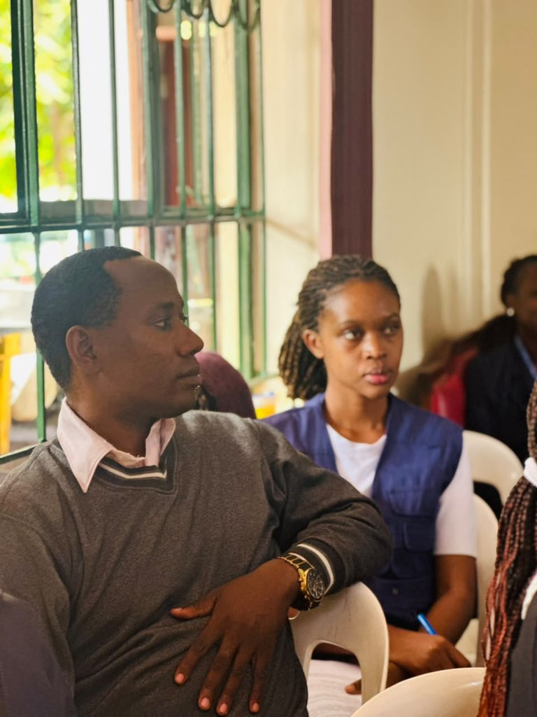 RaisingTeensUg2's tweet photo. We are currently at Makindye Court for the District Coordination Committee (DCC) Meeting hosted by our partner @CEDOVIPuganda under the @GirlsFirstFund bringing together key stakeholders from the police and Civil Society Organizations.

The meeting’s focus is on strengthening district level coordination and investment in child sensitive systems that prevent and respond to child marriage and teenage pregnancy.

Through meaningful collaboration, stakeholders are working to strengthen protection mechanisms, improve coordination of services and advocate for sustained investment in girls’ rights, safety and future. 

Protecting girls requires collective action, shared responsibility and systems that respond to their needs.
We are committed to #EndChildMarriage