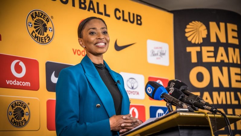 EricNdagije250's tweet photo. 🚨BREAKING 

Kaizer Chiefs🇿🇦 are reportedly set for changes to their commercial structure, with Jessica Motaung expected to step down as Marketing Director. 

Motaung is expected to remain on the Amakhosi board.

The move follows Bheki Shongwe’s appointment as Group CEO. https://t.co/RRMFO8WrhQ