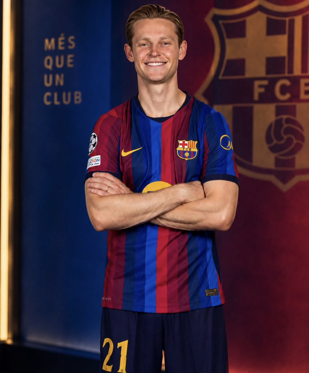 Tobs_fc's tweet photo. Whenever I remember that he is still untouched and unused, I begin feeling sorry for rival fans. 

We are scoring 7 goals without a full squad yet. 😭😭 https://t.co/DYVrQezvxm