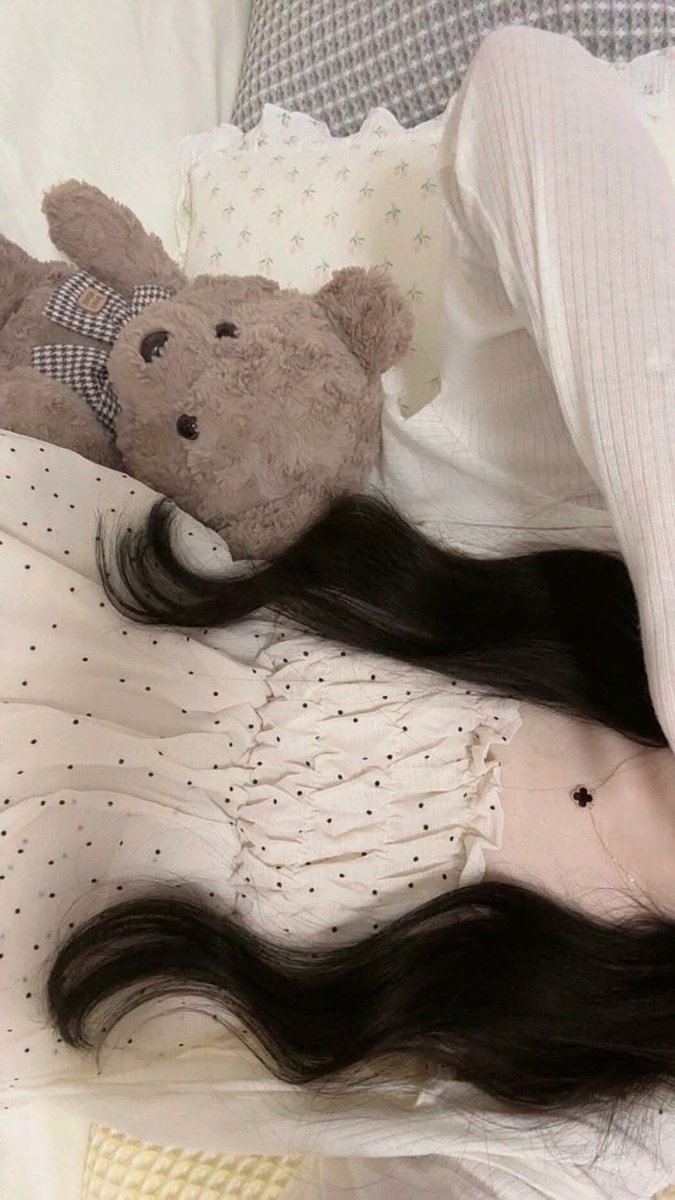 winterbruisess's tweet photo. Soft pink princess (Very nostalgic) https://t.co/WpB7TLV3e5