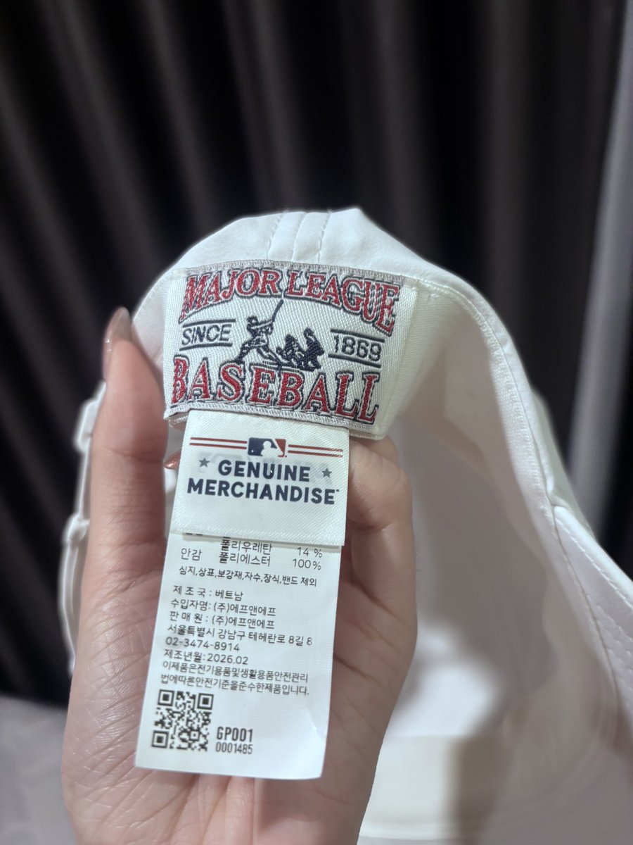 iilyppurple's tweet photo. MLB Basic Sportive Structured Ballcap รุ่น 3ACPB336N 50WHS สีขาว ใส่ 2 ครั้ง ใส่น้อยมาก(แต่เป็นusedขอคนรับได้) สภาพตามรูป เพิ่มเติมได้ค่า ราคาเต็ม 1,490 ปล่อยต่อ 750 รวมส่ง นัดรับตาม Mrt หรือแลกอจ.ได้ค่ามีตัวตนค้าบ #mlb #mlbcap #mlbballcap #หมวก #หมวกmlb #พรีเกาหลี #ส่งต่อหมวก https://t.co/mehxrDS9fI