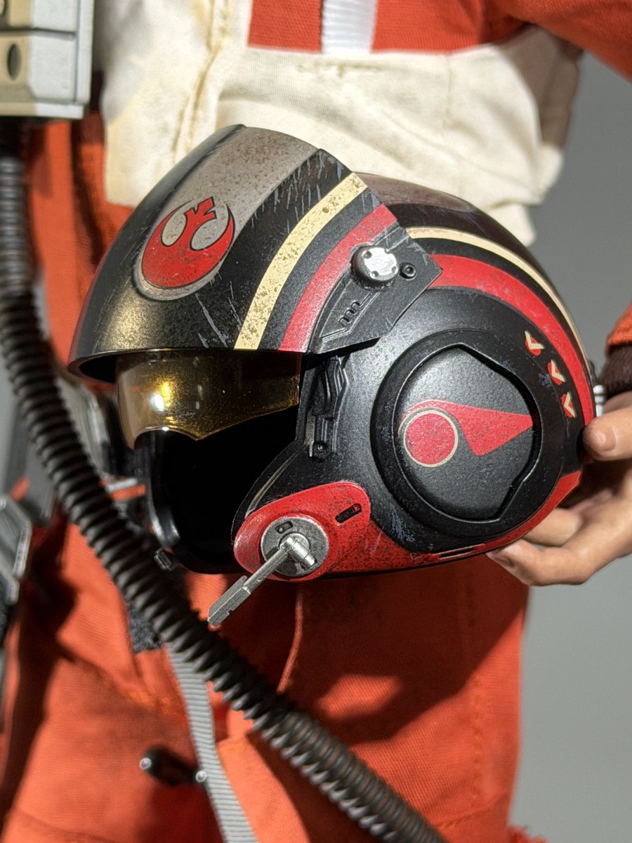 6thscale_KaWu's tweet photo. Some pics of the final product of Hot Toys Star Wars: The Force Awakens - Poe Dameron

Part 2

#PoeDameron #StarWars #TheForceAwakens #HotToysCollectibles https://t.co/NeBqy0heLE