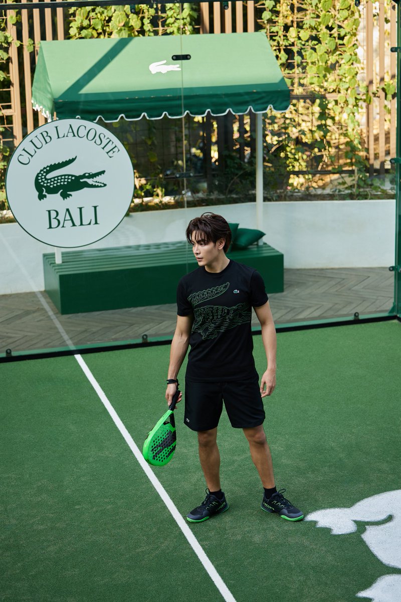 mayaonline2002's tweet photo. “จุง อาเชน” #JoongArchen ร่วมเฉลิมฉลองโลกของ Padel ระดับเอเชียตะวันออกเฉียงใต้ที่ Lacoste จัดขึ้นพร้อมกิจกรรม Padel Clinic สุดเอ็กซ์คลูซีฟ 

โดยรวบรวมเหล่าคนดังจากหลากหลายประเทศในภูมิภาคเอเชียตะวันออกเฉียงใต้ มาร่วมสัมผัสประสบการณ์ของ Club Lacoste Bali และถ่ายทอดโมเมนต์แห่งการพักผ่อนริมทะเลบาหลี ณ Club Lacoste Bali 

#Lacoste #LacosteTH #จุงอาเชน