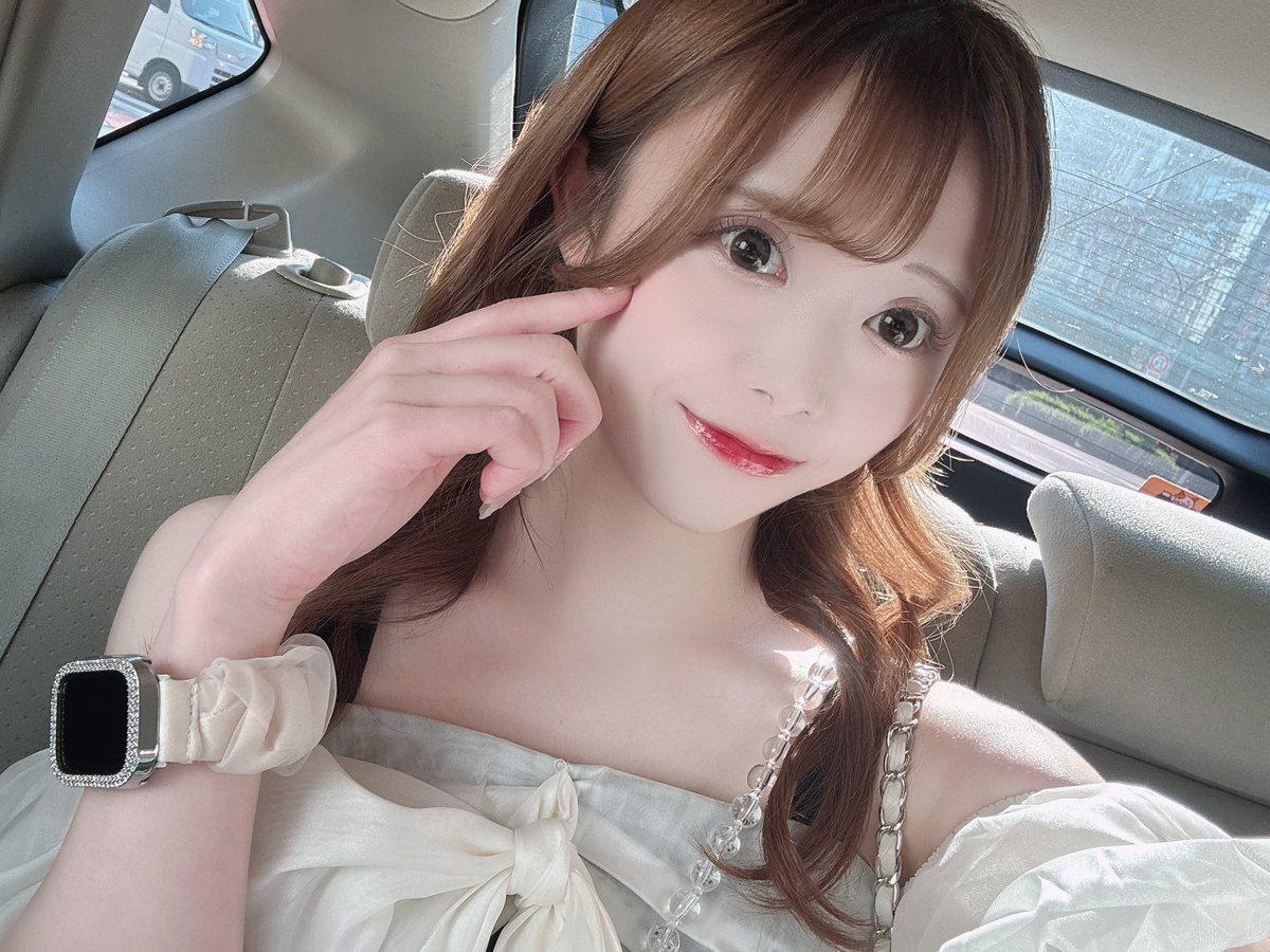 mm_el17's tweet photo. 明日から23日までは千葉に初上陸❕
待ってるよー！💖
@maririn_821 https://t.co/okkxHvYOlQ