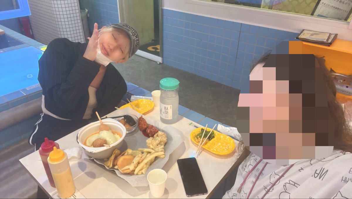 chiaki____dm's tweet photo. いつも夜投稿でごめんなさい🥺
皆今日もお仕事お疲れ様です☺️
明日頑張れば土日休み！！
一緒に頑張ろうね😉 https://t.co/TCHhmjdmUa