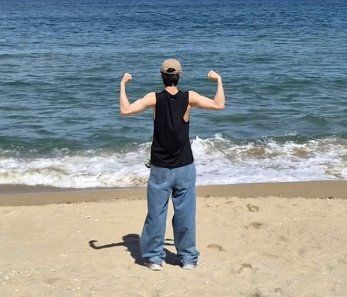 winnttaebear's tweet photo. JIN ON IG https://t.co/X2mCcWBSdR