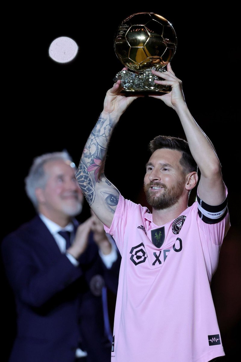 GBarca_'s tweet photo. Cutting all the garbage talk, if the Ballon d’Or is truly given to the best player in the world then Messi deserves it more than anyone else. https://t.co/mlMvMeVaMA