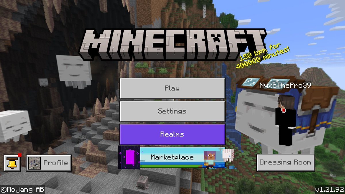 FrMinecraft's tweet photo. Le 17 septembre 2017, Minecraft sortait la première version de l'édition Bedrock unifiée. Mobile, console, Windows 10 : enfin un même Minecraft partout. https://t.co/Le04POuKGT