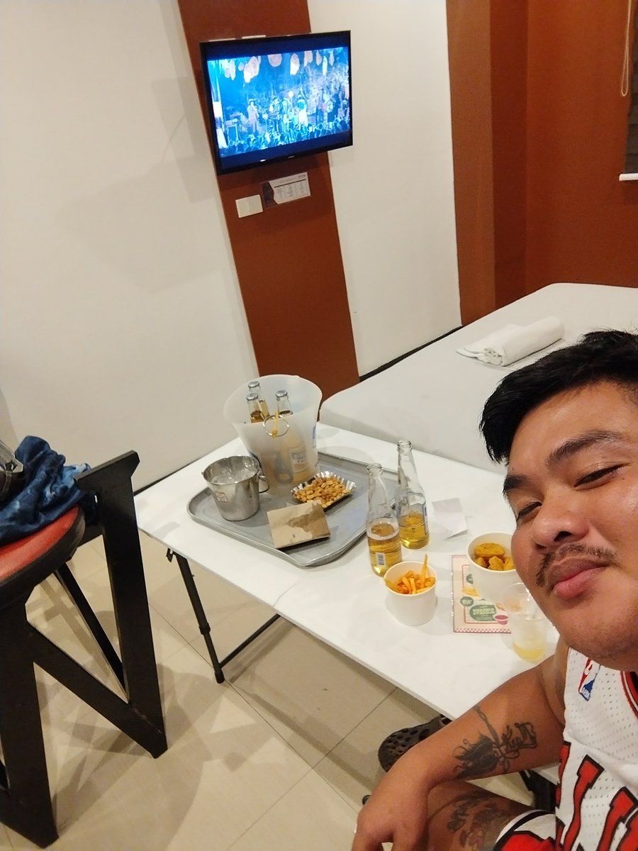chubscute28's tweet photo. Sino taga alabang👌 https://t.co/Rzfzy4Ujsi