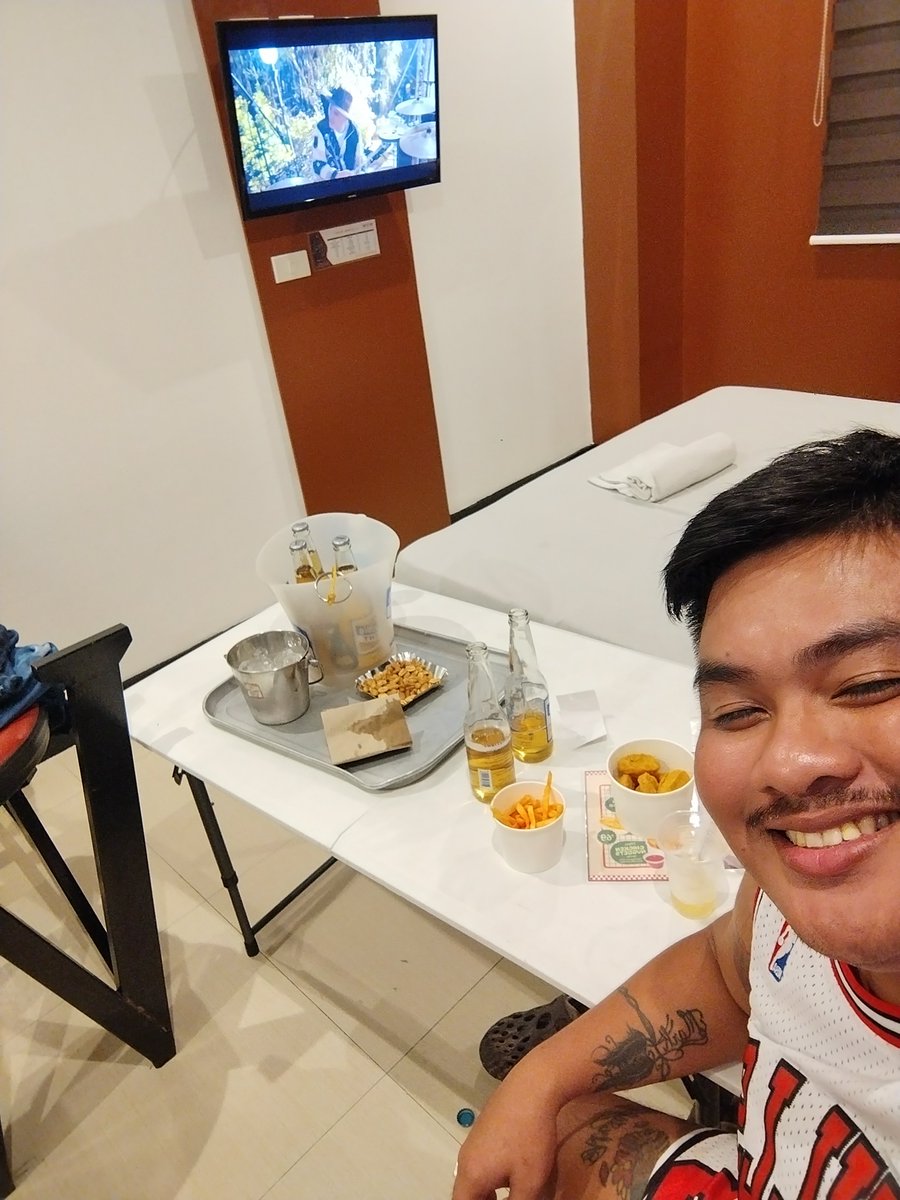 chubscute28's tweet photo. Sino taga alabang👌 https://t.co/Rzfzy4Ujsi