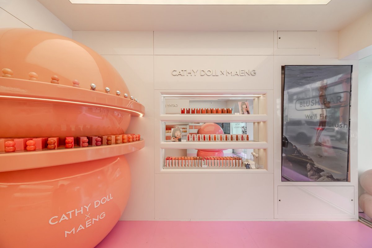 pinku_tai's tweet photo. “CATHY DOLL x MAENG” ไปเปิด Pop-up Store ที่ SEONGSU แล้ว https://t.co/6o8Oh8PQY1