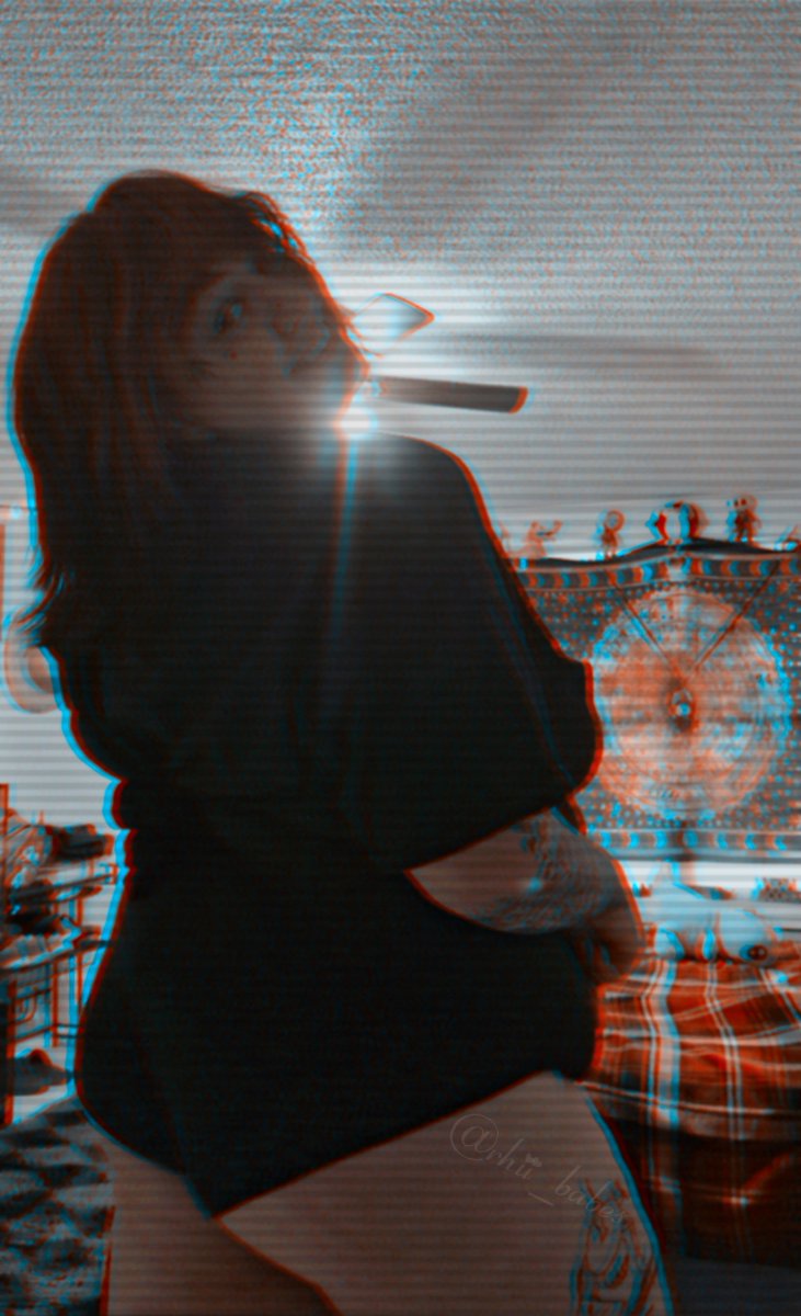 rhii_babes's tweet photo. digitally altering your psyche. 💕 https://t.co/WLKMxPP6G7