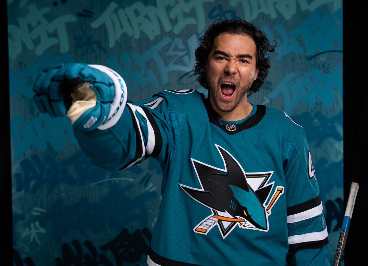 ilustra_ba's tweet photo. OBRIGADA Sharks media day https://t.co/nfcBYsTgaQ