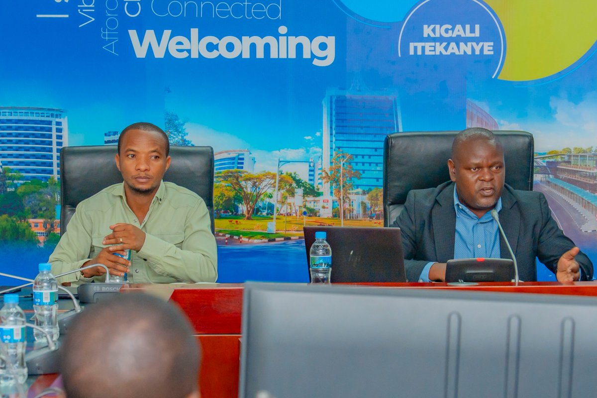 GreenNgaruyinka's tweet photo. Happening now: Representatives from stakeholder institutions are gathered for a two-day workshop to review and validate the detailed designs of infrastructure under the @GreenNgaruyinka Project. 
The workshop was officiated by @CityofKigali's Vice Mayor Mr. Fulgence Dusabimana. https://t.co/bnDKAnLGn1