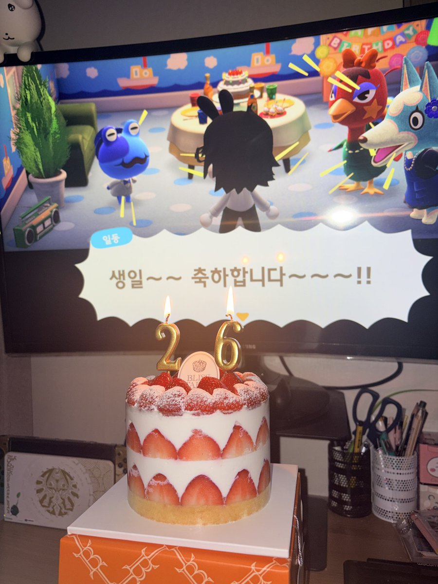 TANKEN_NOTE's tweet photo. 올해도 소중한 분들과 동물 주민들에게 축하 받았습니다...☺️ https://t.co/hJUo3QQLc8