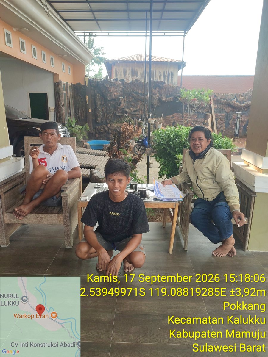 AbrahamMuhiddin's tweet photo. Kamis/17/09/2026 
Kegiatan Sosialisasi KUR Pendampingan Akses Permodalan Lembaga Perbankan dan / Non Perbankan bersama Ketua Pokdakan Mario Bapak Pandu Rata Indah dan anggota di Dusun Guliling Desa Pokkang Kec. Kalukku Kab.Mamuju Sulbar.
#BPPSDMKP
#satminkalmaros
#puslatluh https://t.co/LGi1RAQY0A