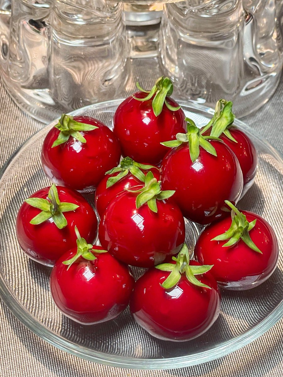 alink260583's tweet photo. Love the fresh, crisp texture of these imported sweet cherry tomatoes! No weird aftertaste, perfect for salads or snacking.  Worth every penny!， https://t.co/pPjpcvufKK