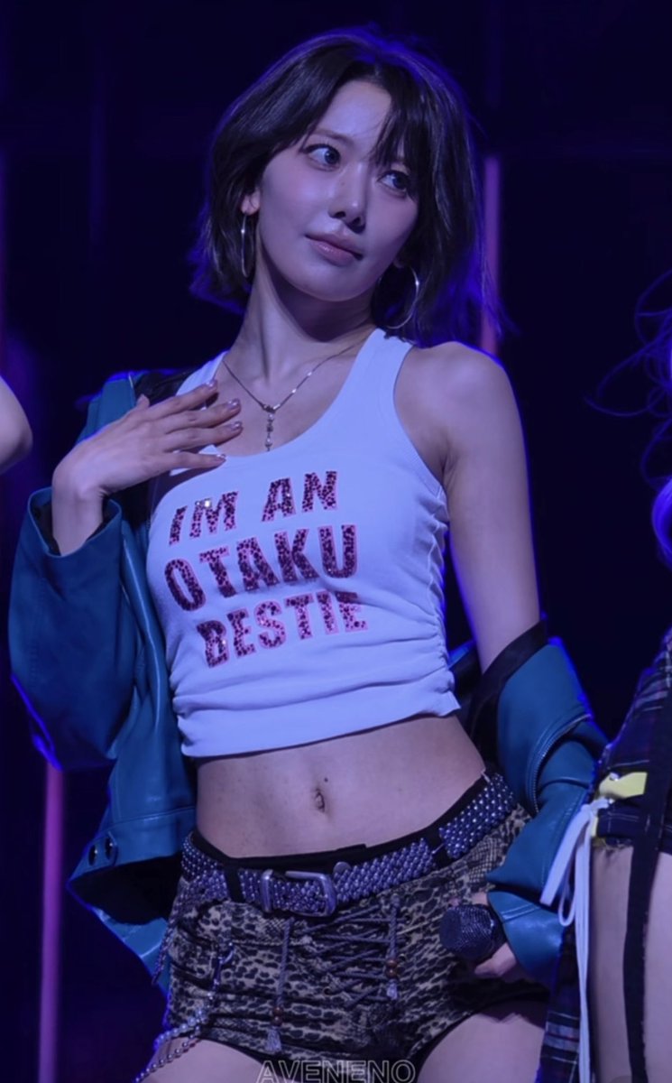 sakurathinkr's tweet photo. damn…. https://t.co/3WMzRKbR45