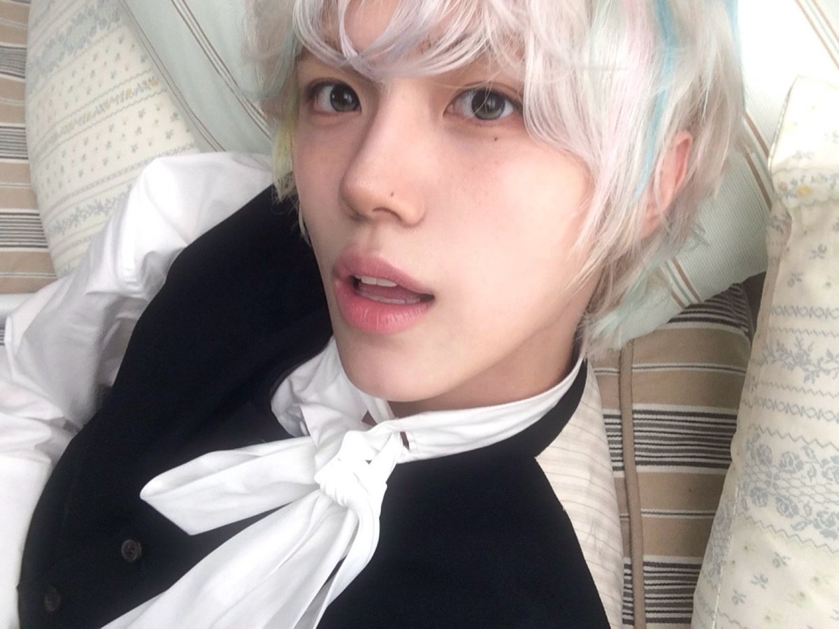 seongminpics's tweet photo. Seongmin instagram update https://t.co/4gGKd6sdsd