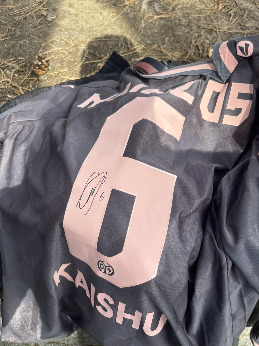 lovedanifui08's tweet photo. KAISHU✅🔴⚪️ https://t.co/qDLhqM4SkA