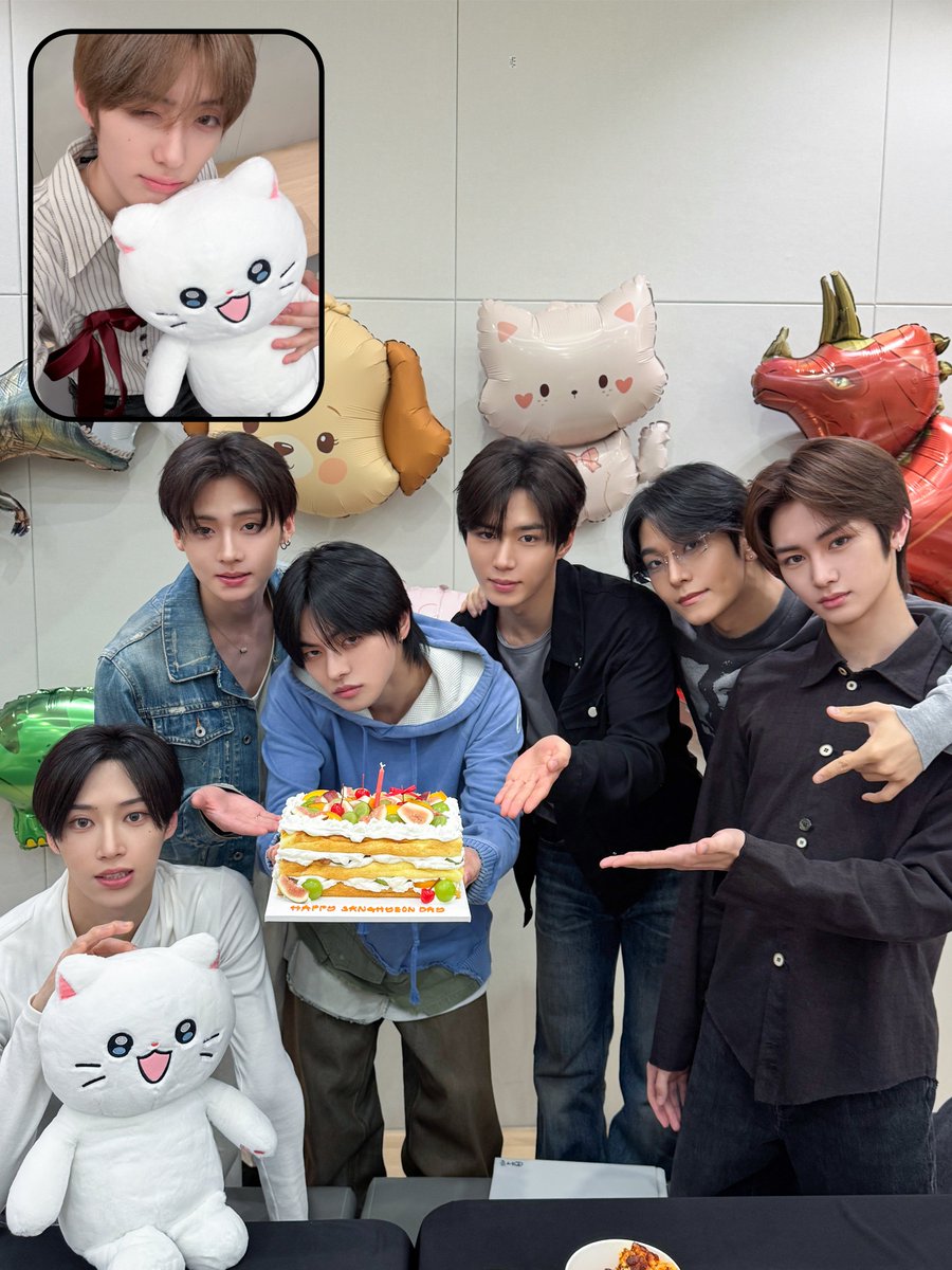 ALD1_official's tweet photo. 𝙃𝘼𝙋𝙋𝙔 𝘽𝙄𝙍𝙏𝙃𝘿𝘼𝙔 𝙎𝘼𝙉𝙂𝙃𝙔𝙀𝙊𝙉🍰₊˚・₊✧

B-Real.

#ALPHADRIVEONE #ALD1
#알파드라이브원
#SANGHYEON #상현 https://t.co/N93DCWmzZj