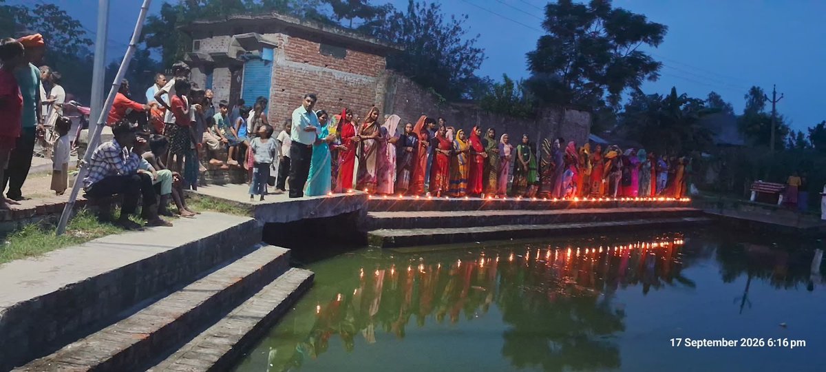 Pankaj191919's tweet photo. जनपद कुशीनगर में सेवा संकल्प अभियान के तहत ब्लॉक स्तर, संकुल स्तर एवं समूह स्तर पर आशीर्वाद का दिया प्रज्ज्वलित किया गया 
@kpmaurya01
@uppanchayatiraj 
@UpRuralDev 
@srlmkushinagar https://t.co/COUDrkDIQg