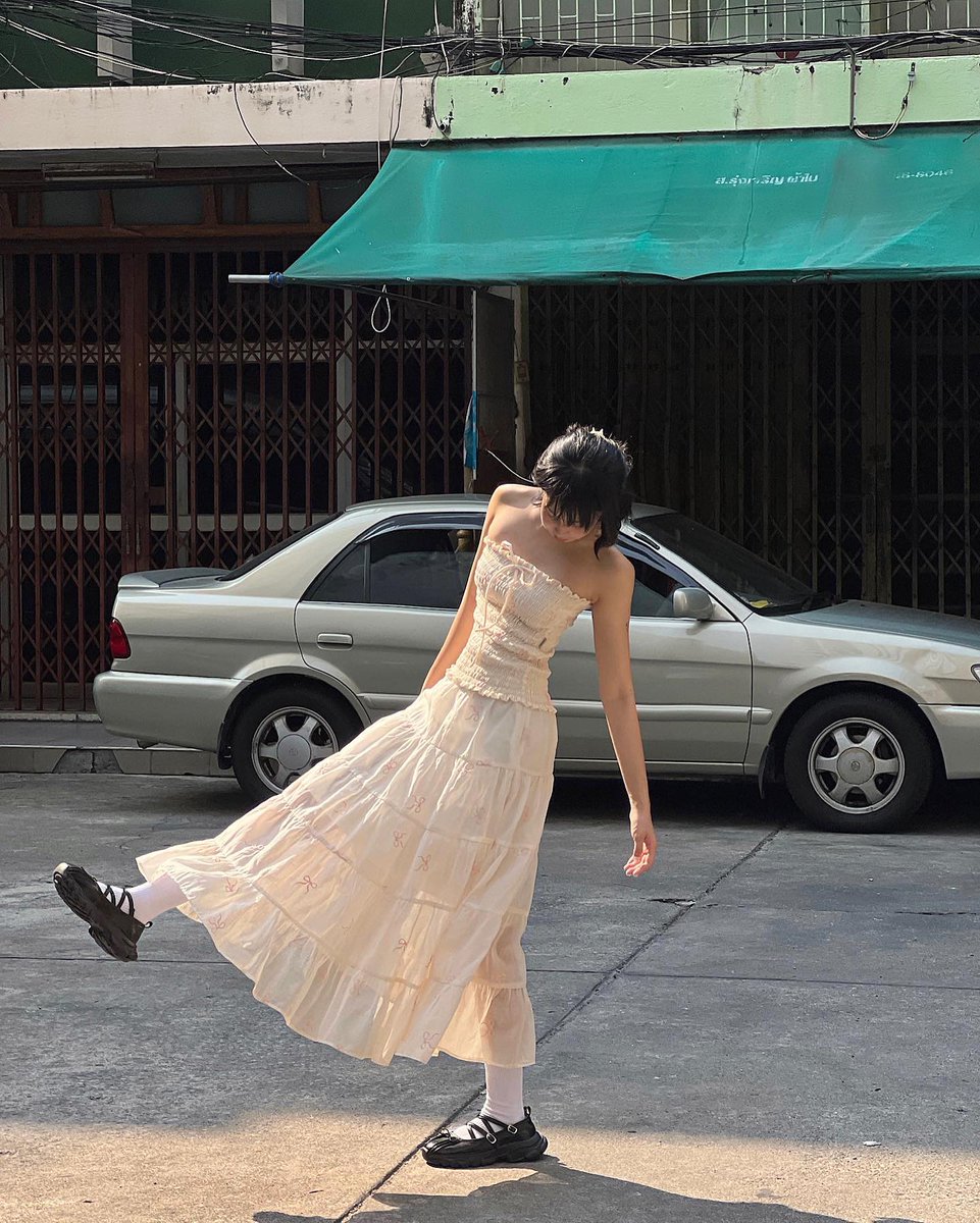Daianaklering's tweet photo. Hey there! 🌞 Just wanted to say, your journey matters—keep walking, keep growing. 🦋
InlMm https://t.co/hzFIdqxu82