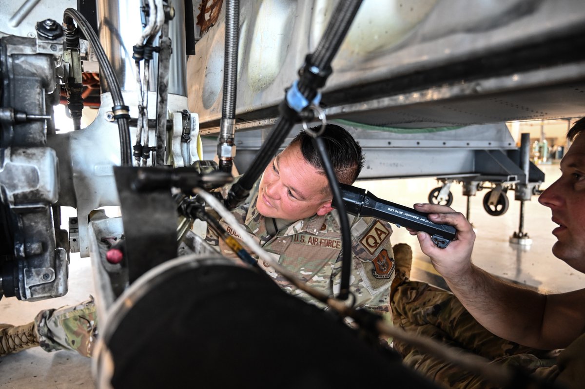 403rdWing's tweet photo. Our 403rd MXG QA section was recognized as the best in the AFRC for its performance, attention to detail, and commitment to maintaining maintenance standards for their oversight of maintenance practices, processes, and personnel.

Click link to read more: https://t.co/jzVOqsLmpB https://t.co/9Czf3awFiK