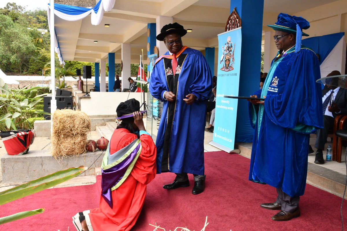 uonbi's tweet photo. The Management is ready, the graduands are ready, the venue is set!
Over 3000 graduands are about to be given the powers to read.
Congratulations to the #UoNclass2026
#UoN75graduation
#SiniUoN https://t.co/U1XyhBVGWq