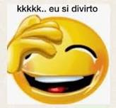 ele_mesmo_23's tweet photo. um divo ligou o microfone na reunião pra fazer um discurso sobre o pq ele não gosta de feriados e como eles atrapalham o trabalho https://t.co/4iK9rRW6sJ