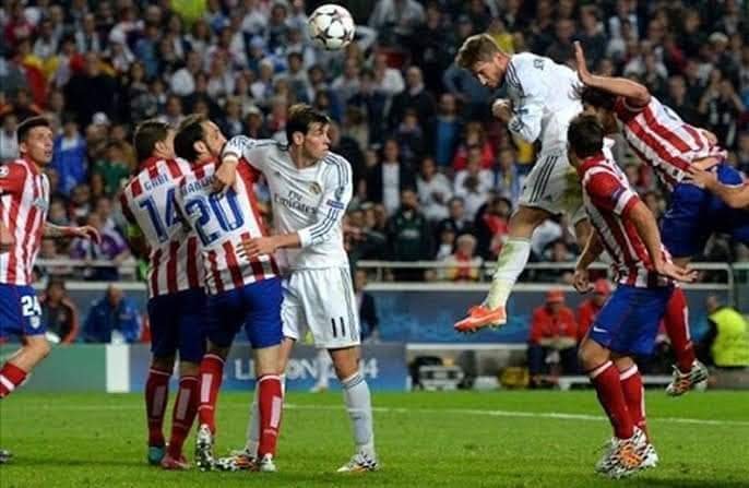 RMadridPix's tweet photo. Some moments, we still haven’t understood them. https://t.co/L2CQL2xKKi