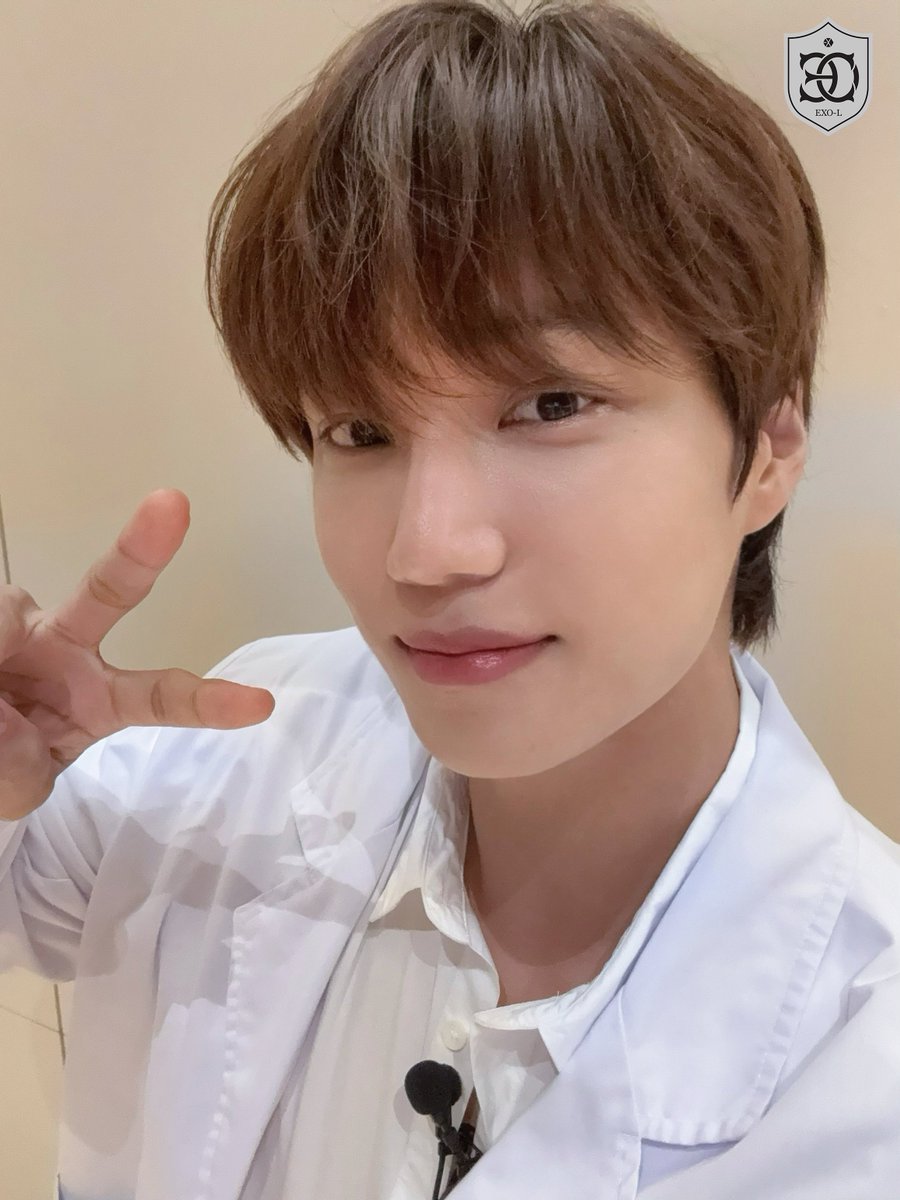 knockknock0408's tweet photo. KAI https://t.co/95fosmu1Dn