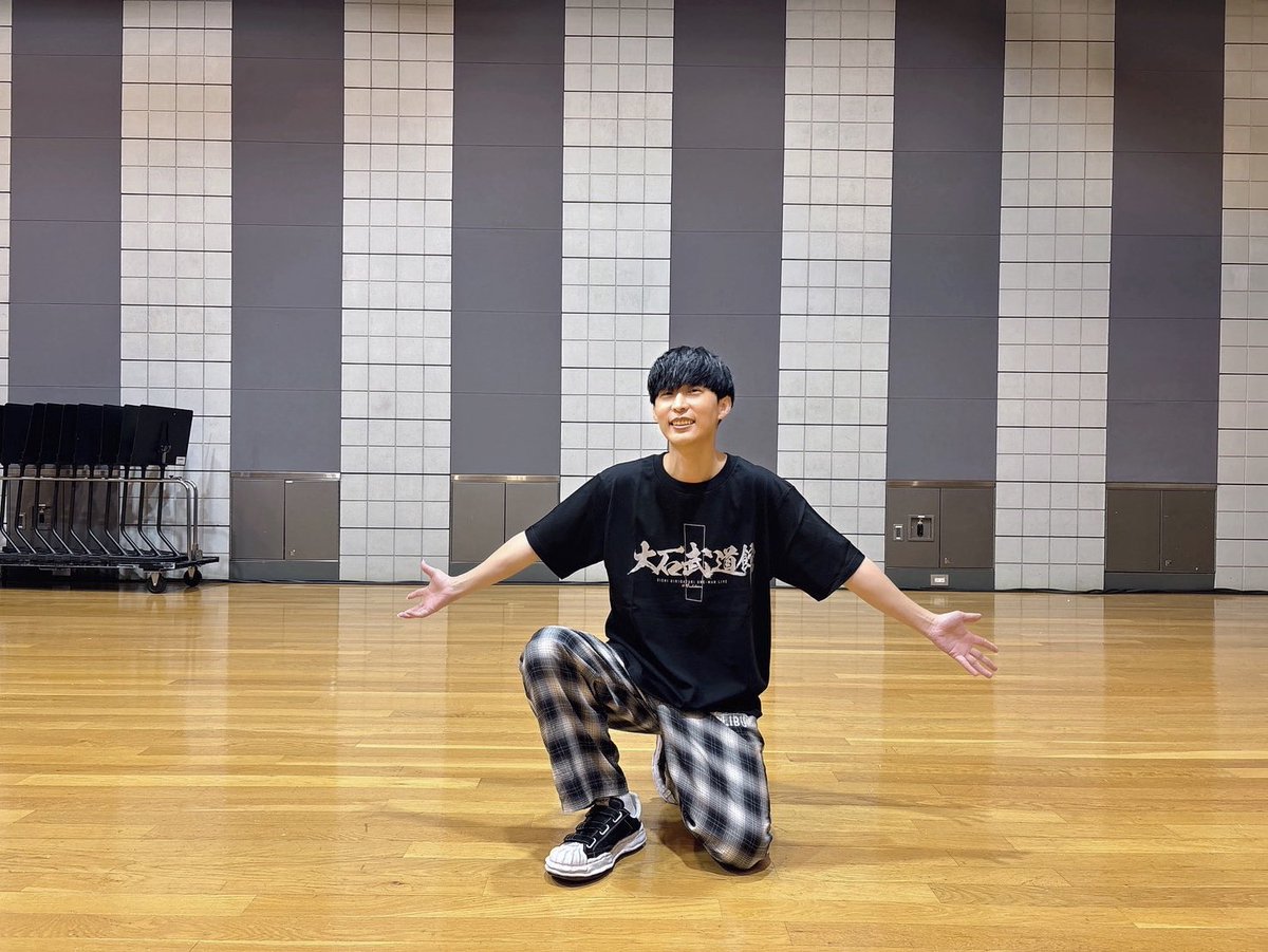 Masayoshi_Oishi's tweet photo. 【大石武道館メンバー紹介】

Vocal &amp; Guitar : 大石昌良 https://t.co/LDbykspXZO