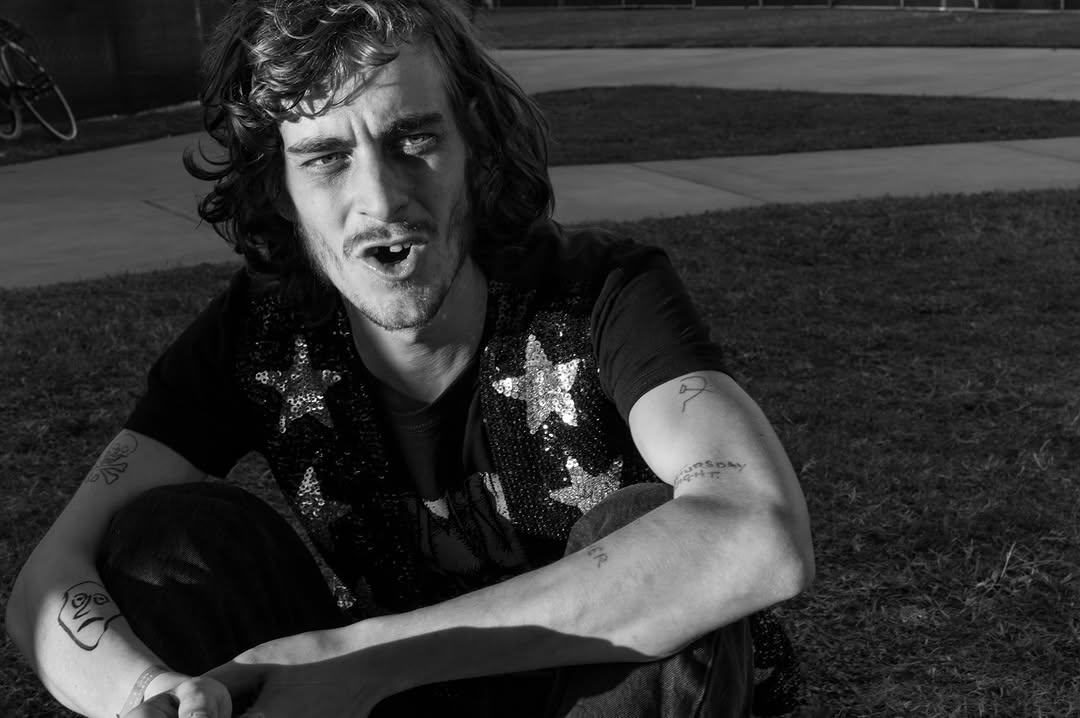 agirlsdiary's tweet photo. HEDI SLIMANE — ANTHOLOGY

SAUL AND ELIAS
AUSTIN, TEXAS
NOVEMBER 2014 https://t.co/1373CQyeZa
