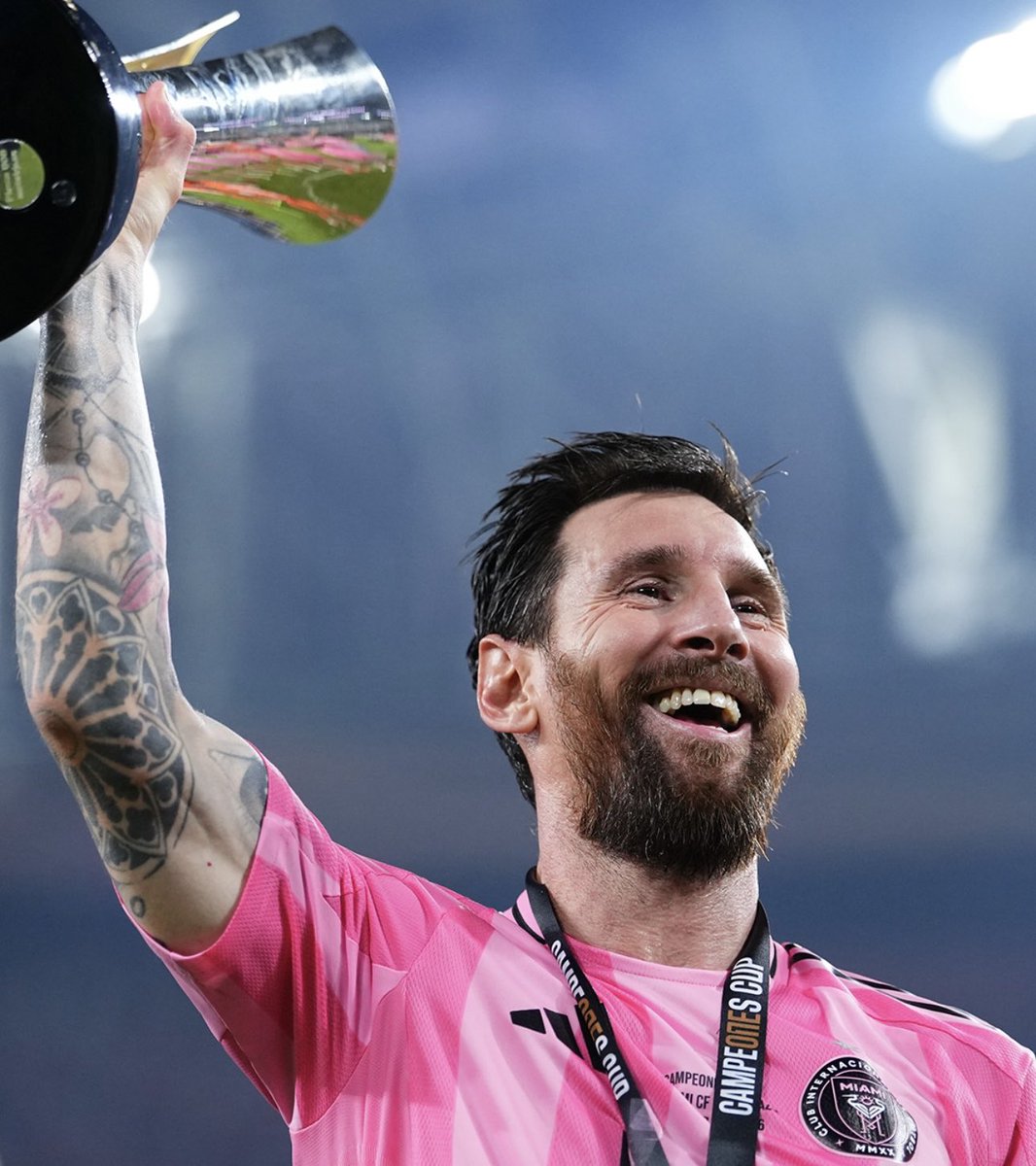 M10GOAT's tweet photo. فائز 🐐 https://t.co/Tjvl2RwiFs