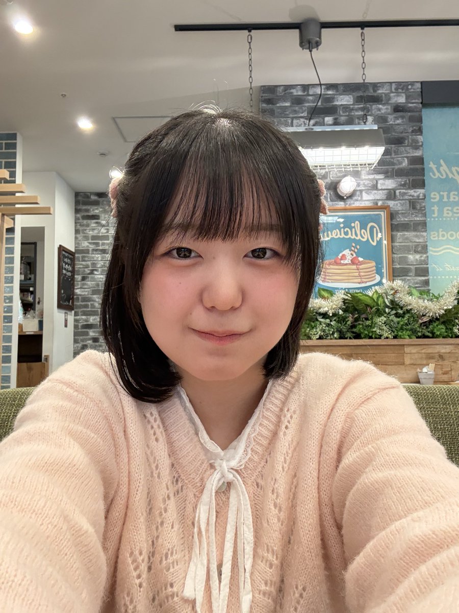 uni____dm's tweet photo. みんな今日もお仕事、学校お疲れ様🩵🤍
今からの子たちも、うにと一緒に頑張ろうね💪💕︎
今はボブだけどロングに戻りたい(*´﹃｀*)
ロング似合うと思う？🐰🩵
 #アイドル
  #DreamMakers 
 #SNS初心者 https://t.co/0NqAKFyiki