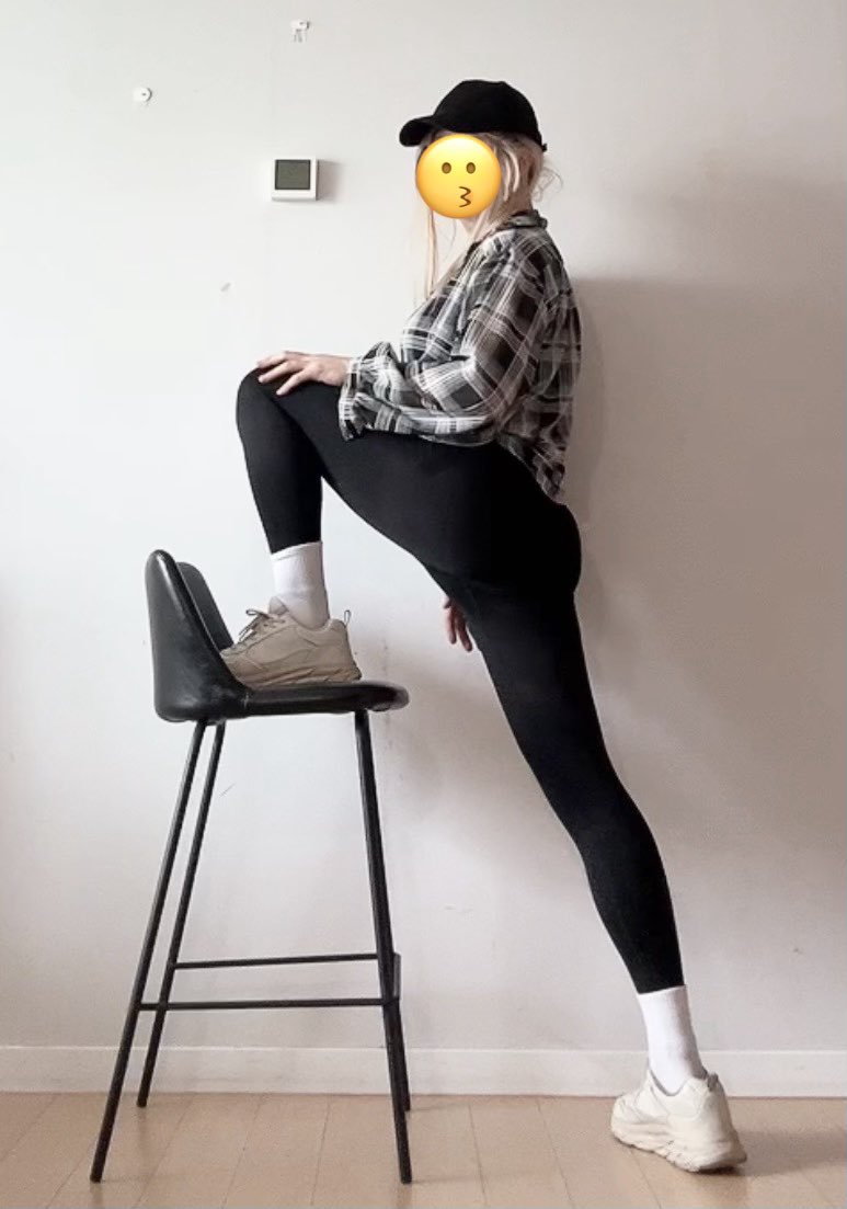 tighthigh0's tweet photo. 운동하고 온 윤희 pt.2 https://t.co/AkUuaG9ViX