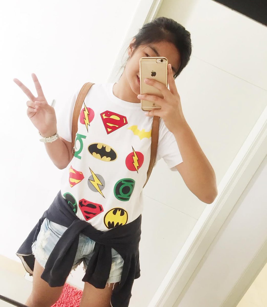jacquelyncho22a's tweet photo. waktu isi pikiran cuma basket dan kumon 🏀🧮 https://t.co/rwFVR63IHQ