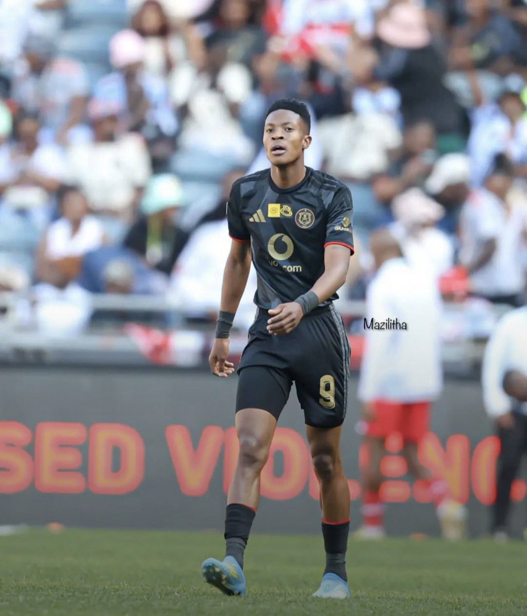 ChrisExcel102's tweet photo. Life is insane 

Just few weeks ago he was a joke …. Today he is on a National team 

Preparing for AFCON to represent his country …  Mfana ka Gogo 🔥🔥 https://t.co/WZTfEaEYm3
