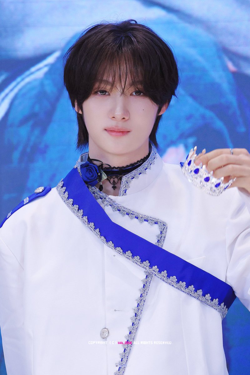 EH2525_'s tweet photo. 왕자님 ・・・・・・・・・・・ （土下座） https://t.co/WkGXEUcUkB
