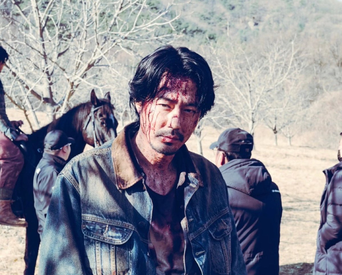 tomatoisredz's tweet photo. 고성기 이분 개인적으로 초반이는 그냥별생각안드는데 마베이요랑 1대1 야차뜨고 개피떡되고나서 갑자기 씹존잘, 수컷의악마됨
개인적으로 제일 잘생겼다고 생각하는 장면은 입으로 피줄줄흘리면서 하나도안아파이개새끼야 뱉을때 https://t.co/EPiX2y72ei